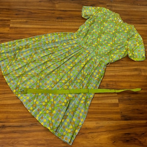 Medium 1960s Vintage Lime Cotton Day Dress by R&K Originals