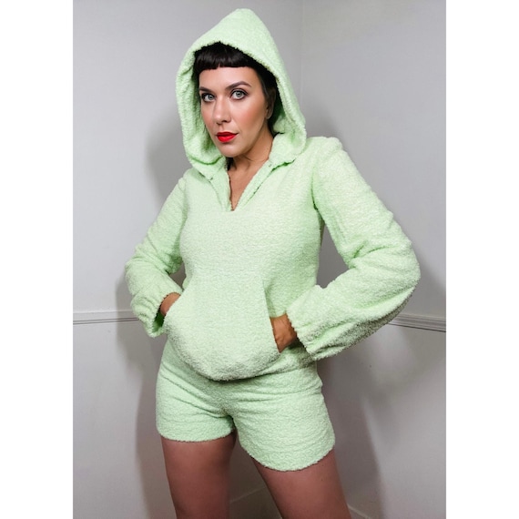 Small 1960s Vintage Mint Green Terrycloth Hoodie and Shorts Set - Etsy