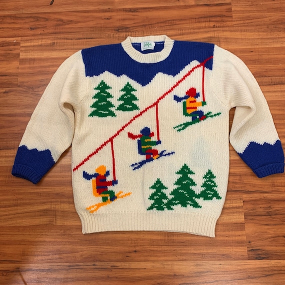 Curvy- 1980's Vintage Novelty Ski Sweater | Dorfit