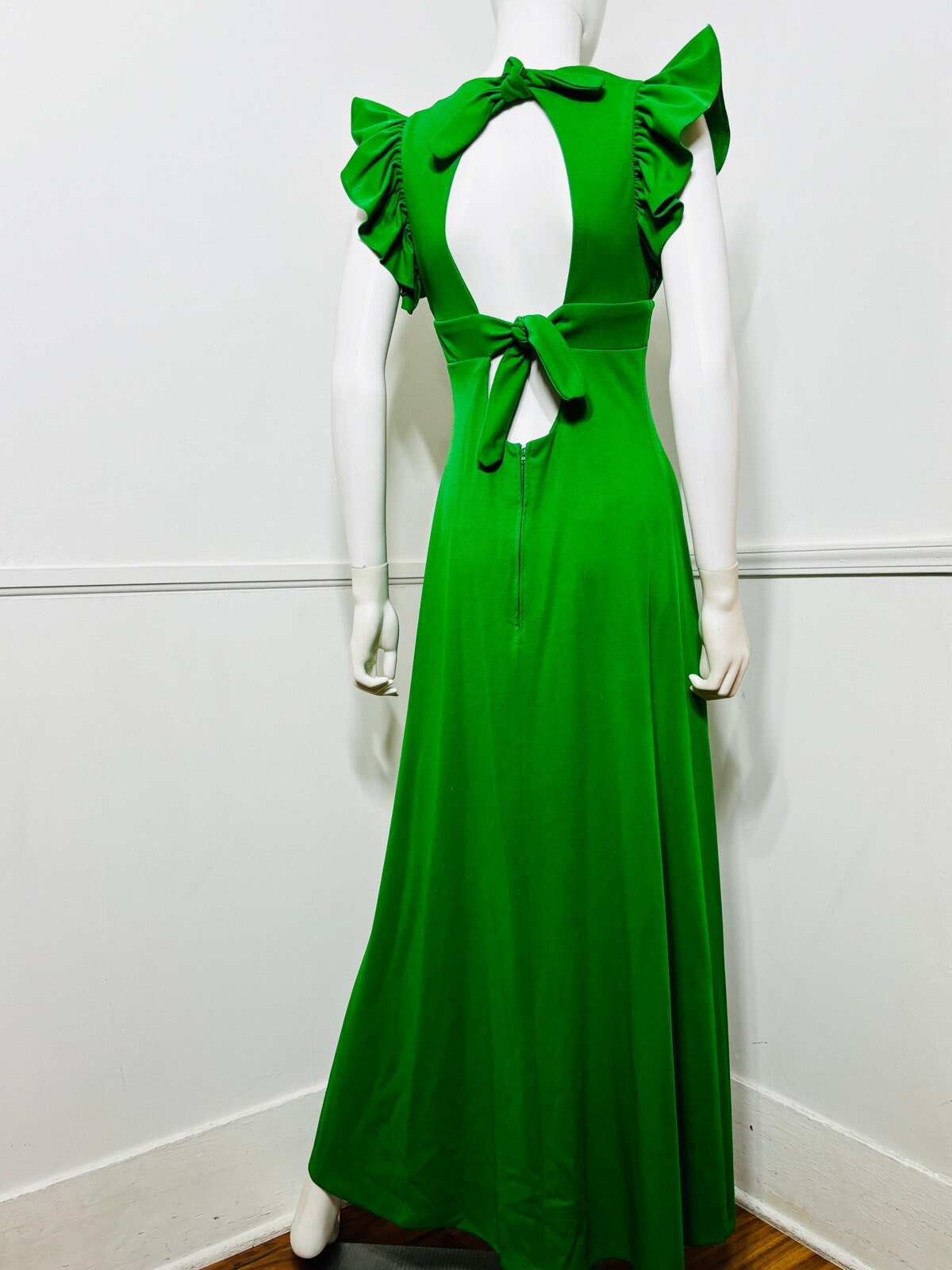 green emerald velvet dress Siaoryne Amazing Apple green Satin Prom Dress ,Buttons Bustier A-Line