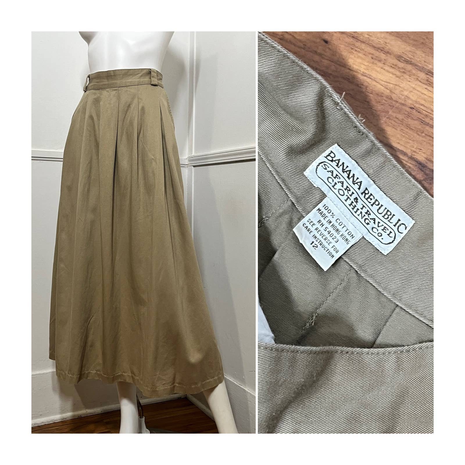 Large Size 12 1980s Vintage Cotton Khaki Safari Skirt by Banana