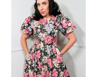 Medium to Large 1990s Vintage Black Floral Cotton Dress by Alison J.