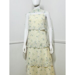 1970年代のヴィンテージ バタークリーム シルク シフォン フローラル 