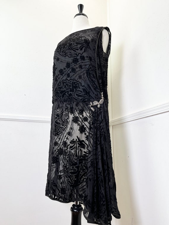 Medium to Large 1920's Vintage Black Silk Devoré … - image 4