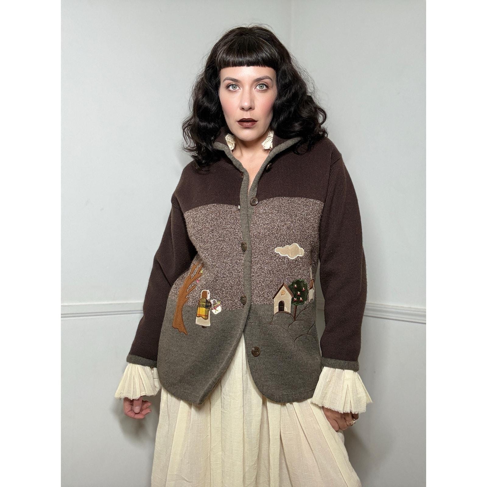 1990s Vintage Wool Blend Cottage Cardigan