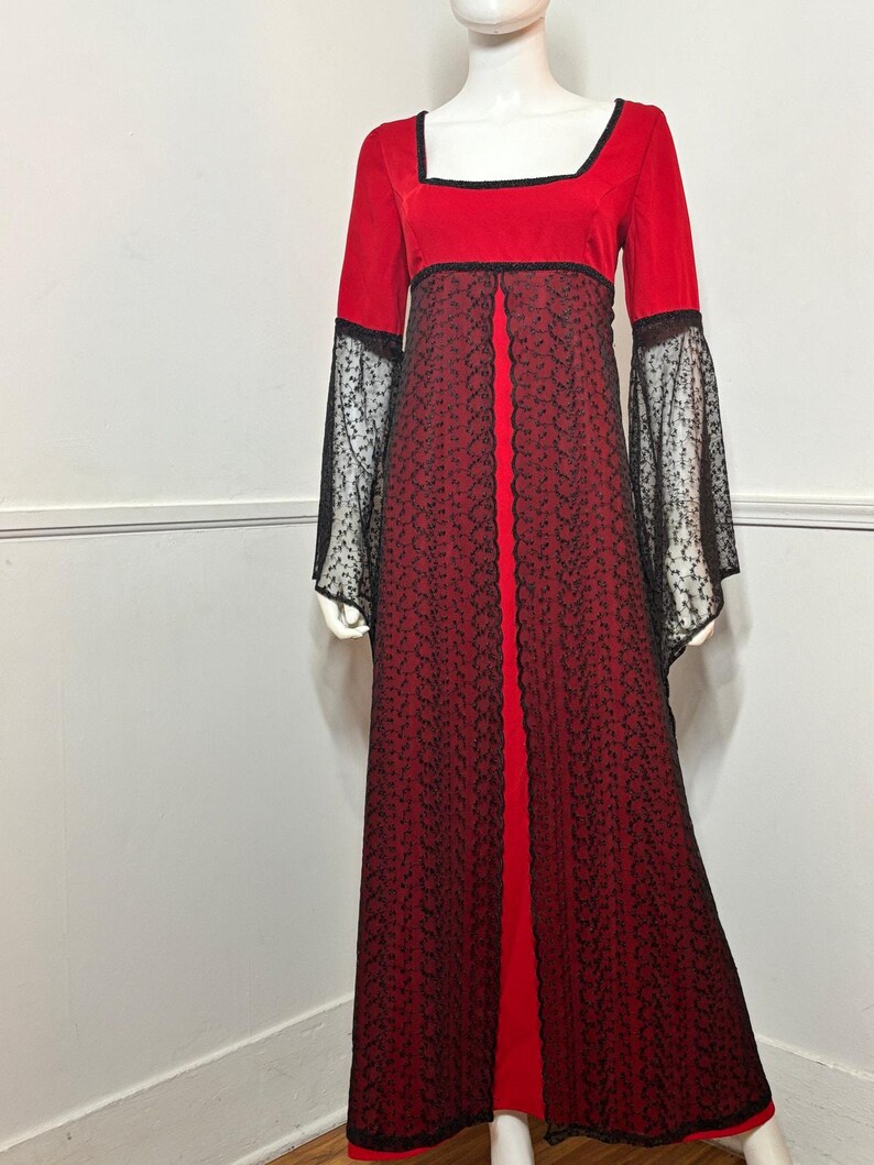 Large 1990s Vintage Gothic Regency Gown - Etsy