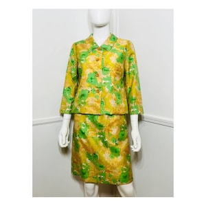 Small 1960s Vintage Mid Century Abstract Floral Silk Suit