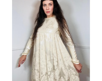 Small 1960s Vintage Cream Floral Jacquard Formal Gown