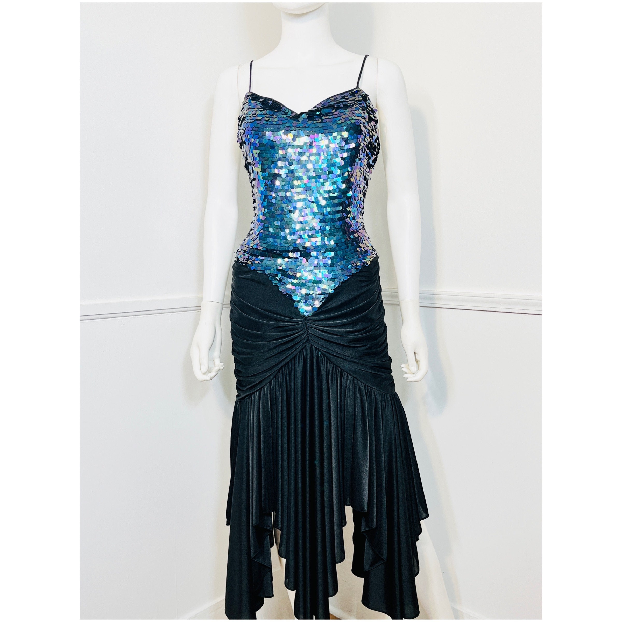 Small to Medium 1980s Vintage Mermaid Sequined Disco Dress by New Leaf