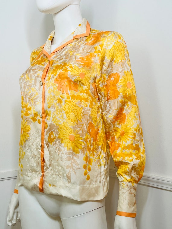 Medium 1960s Vintage Yellow Silk Floral Button Do… - image 4