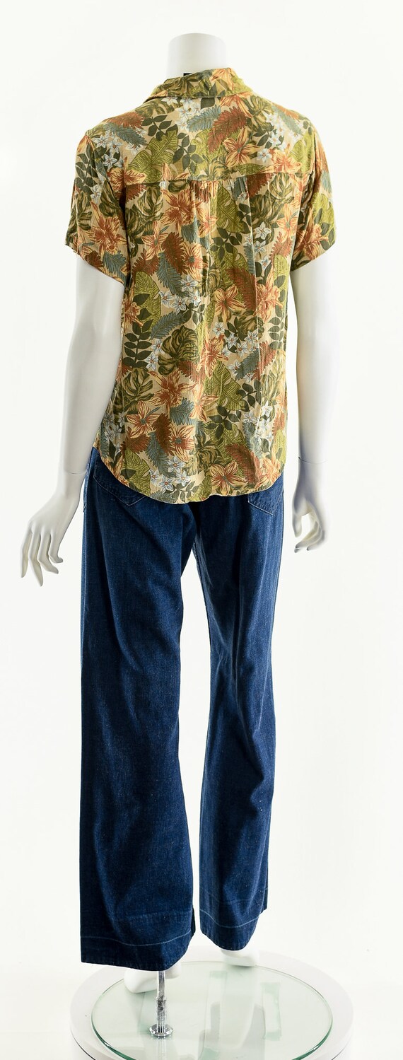 Muted Tropical Floral Blouse - image 8