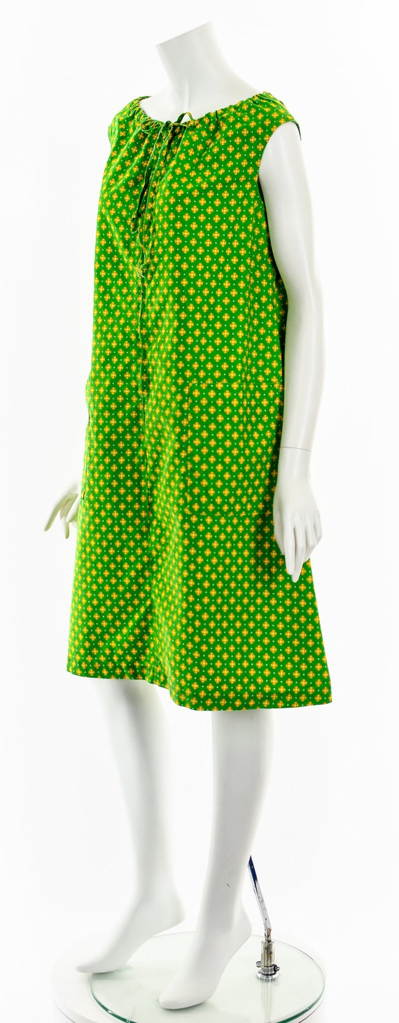 Lime Green Daisy Cotton Shift Dress - image 10