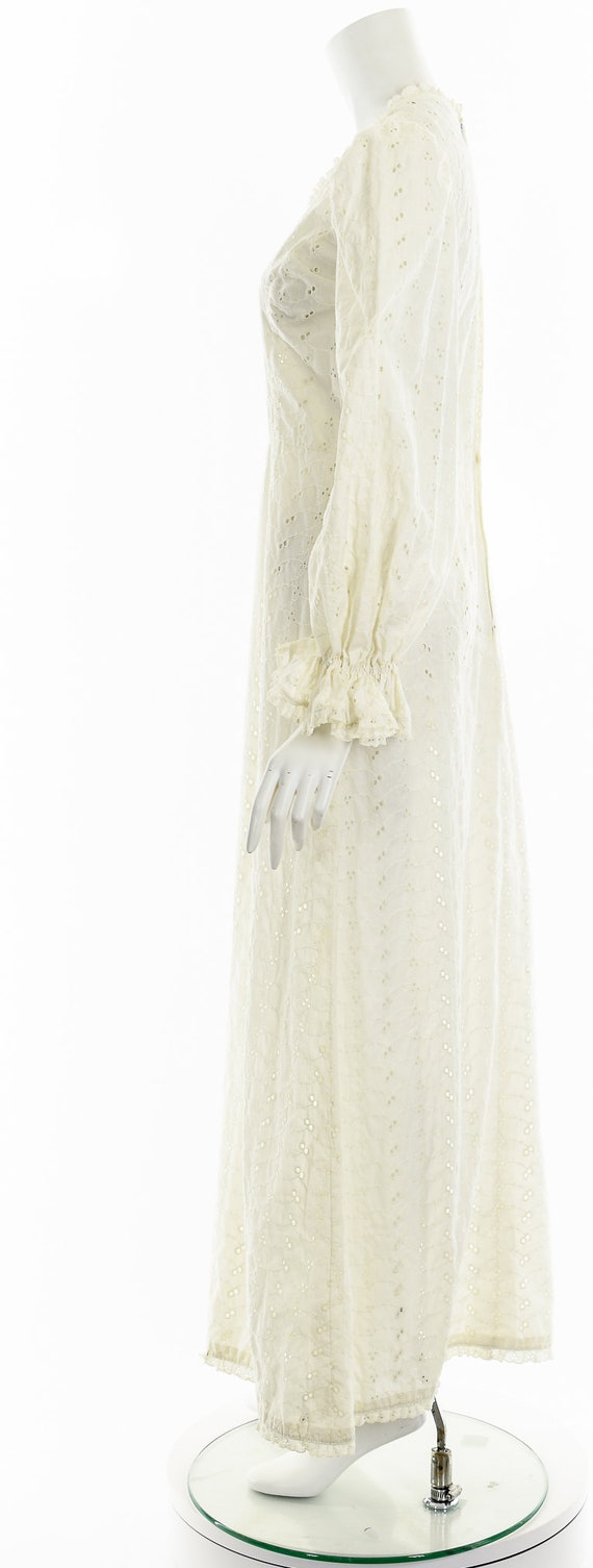 White Eyelet Victorian Bohemian Dress - image 9
