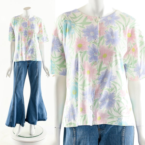 90s Daisy Tshirt,Pastel Rainbow Floral Top,Vintag… - image 2
