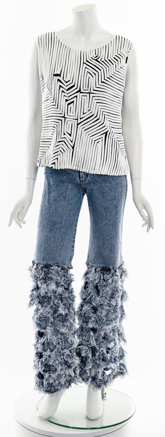 Labyrinth Maze Stretchy Mesh Shell - image 4