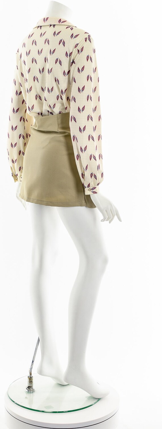 Feather Printed Peter Pan Blouse - image 6