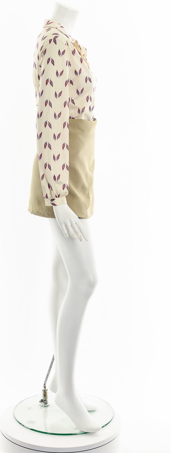 Feather Printed Peter Pan Blouse - image 5