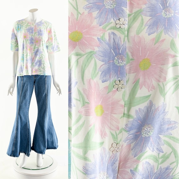 90s Daisy Tshirt,Pastel Rainbow Floral Top,Vintag… - image 1