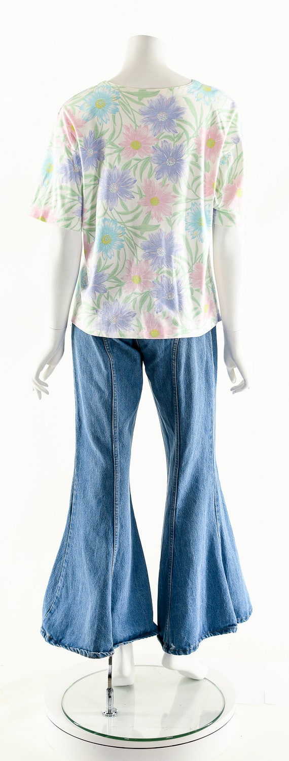 90s Daisy Tshirt,Pastel Rainbow Floral Top,Vintag… - image 7