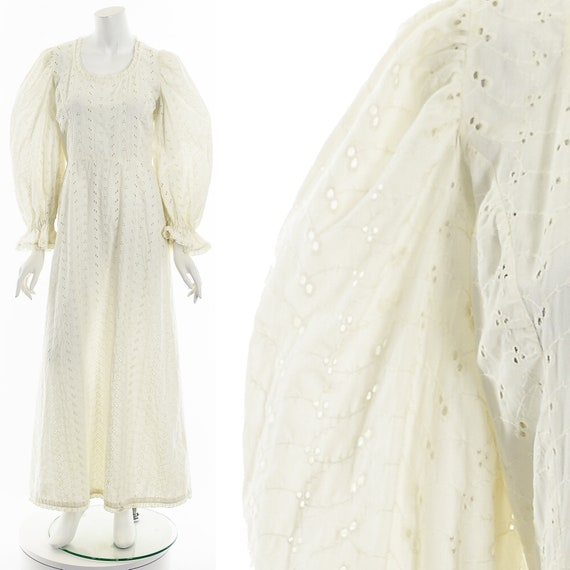 White Eyelet Victorian Bohemian Dress - image 3