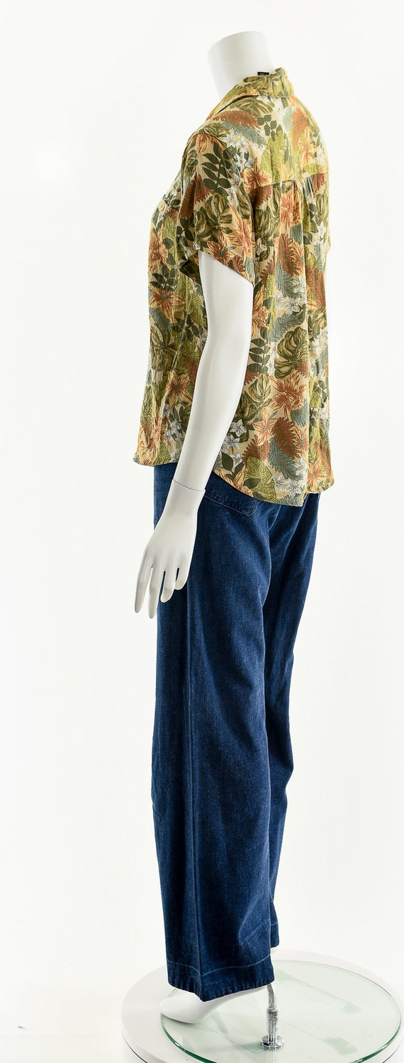 Muted Tropical Floral Blouse - image 9