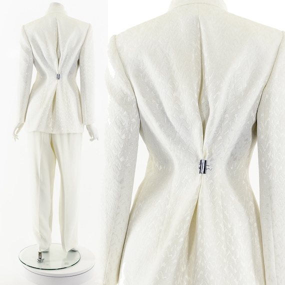 White Embossed Pants Suit Set - image 2