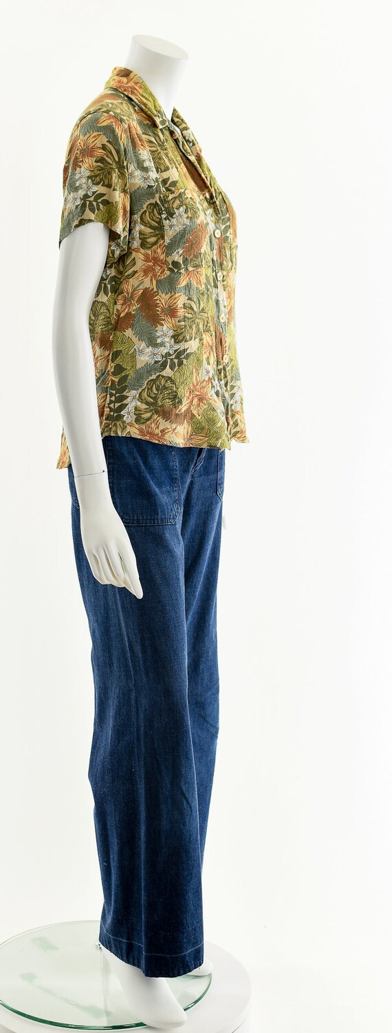 Muted Tropical Floral Blouse - image 5