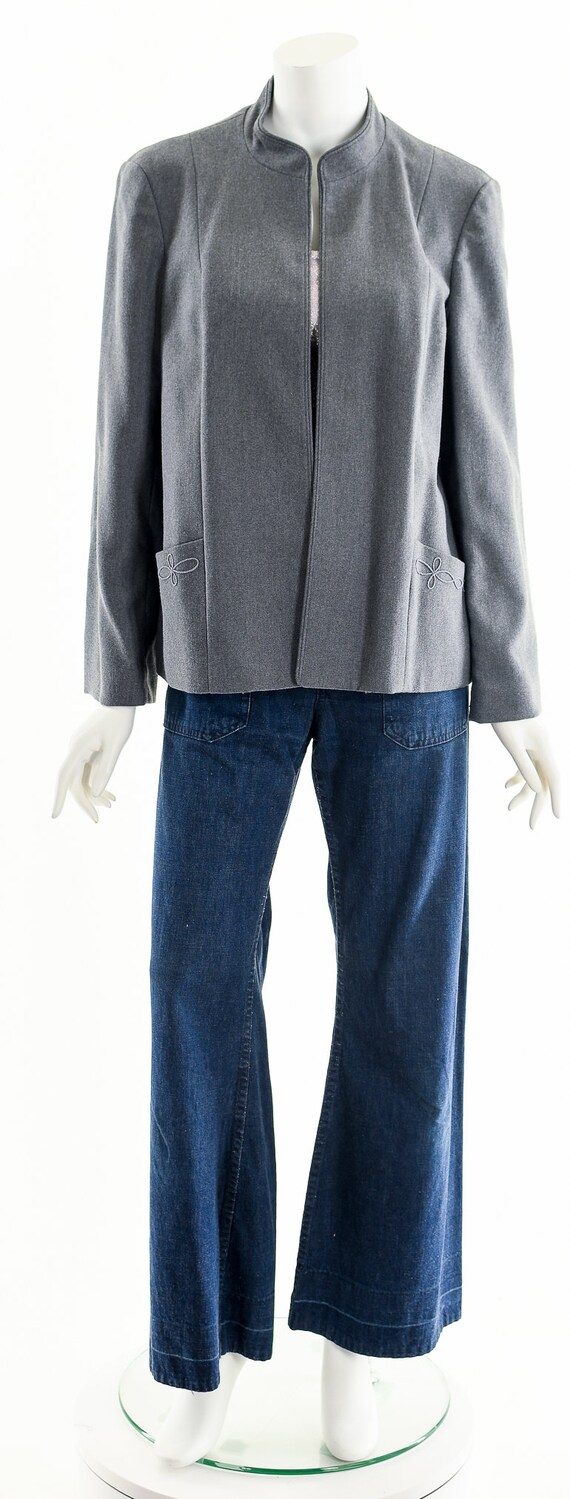 Gray Minimalistic Woolen Jacket - image 4