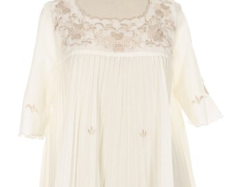 Rare Swingin 60s Vintage Baby Doll Blouse with Decadent Embroidery and Knife Pleating