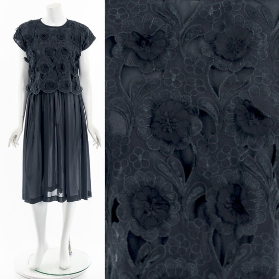 3D Black Rose Shift Dress