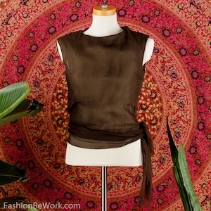 20&#39;s 30&#39;s RARE Bias Cut Brown Silk Shell