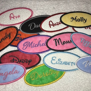 Oval gestickter Name Patch - zum Aufbügeln