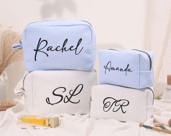 Borsa cosmetica monogramma Waffle: borsa da toilette personalizzata ricamata a mano