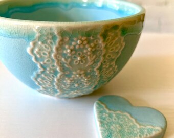 Handmade Blue Porcelain Lace Bowl, Ceramic Lace Bowl with Heart Lace Cutlery Rest Set