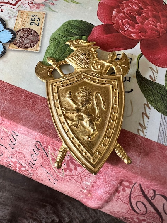 Vintage Signed Mariam Haskell Crest Brooch, Desig… - image 6