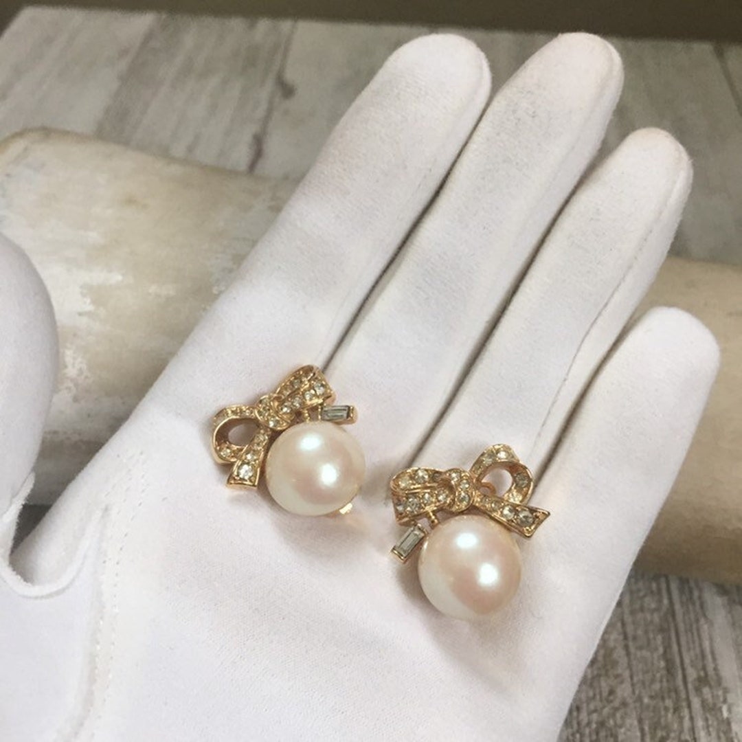 Nina ricci earrings discount