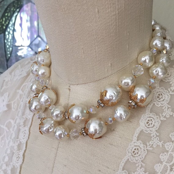 Vintage faux Pearl with Gold Leaves choker with C… - image 5