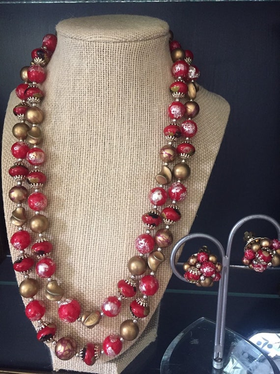 Vintage Mid Century Double Strand Necklace and Ma… - image 1