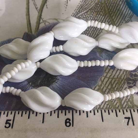 Vintage Mariam Haskell White Glass Beaded Double … - image 9