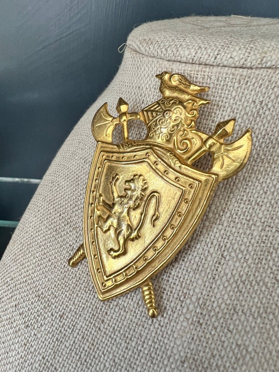 Vintage Signed Mariam Haskell Crest Brooch, Desig… - image 5