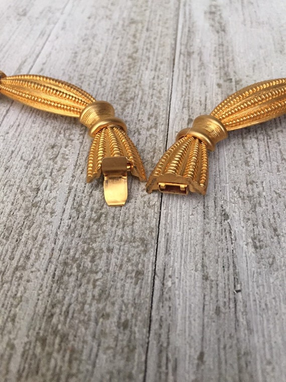 Vintage VD Van Dell Gold Tone Choker Necklace, vi… - image 3