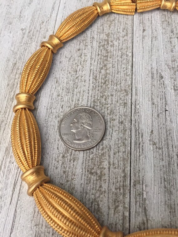 Vintage VD Van Dell Gold Tone Choker Necklace, vi… - image 10