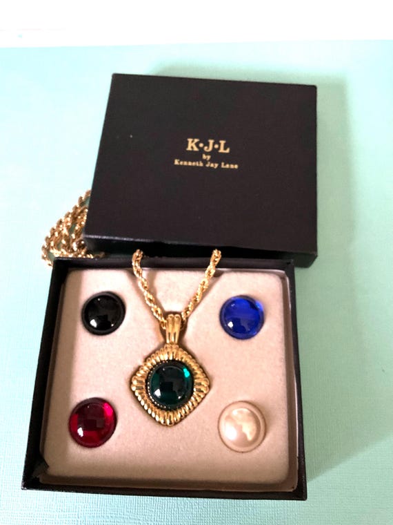 Signed KJL Kenneth Lane Gold-Plated Cabochon Pend… - image 6