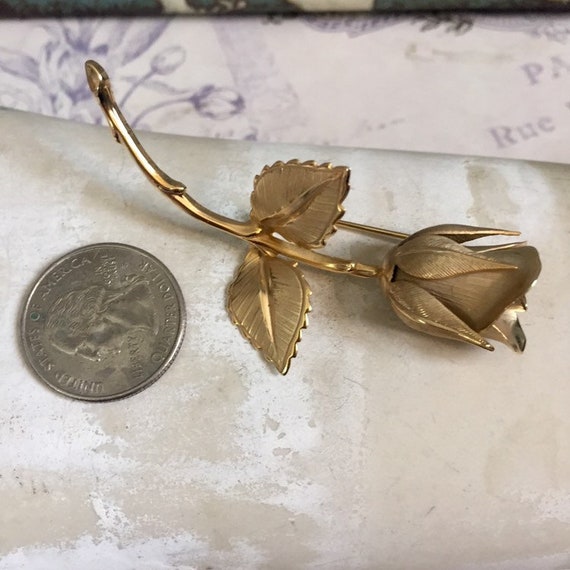 Vintage GIOVANNI Goldtone Rose Brooch by Longview… - image 4