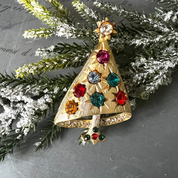 Vintage Mod Christmas Tree Pin, Multi Color, Book… - image 8