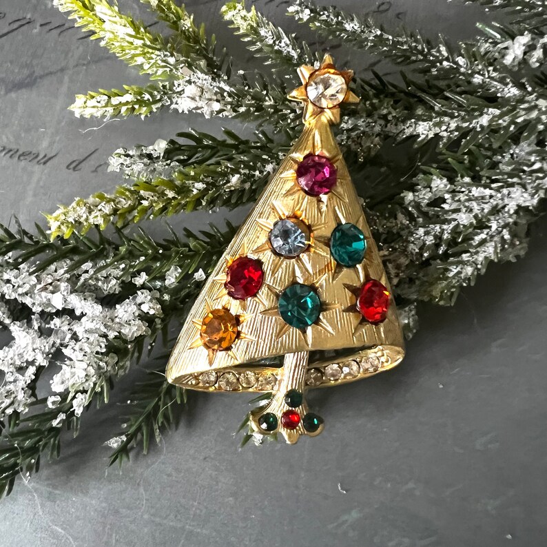 Vintage Mod Christmas Tree Pin, Multi Color, Book Piece, 1960s Holiday Brooches, Unsigned Mylu image 8