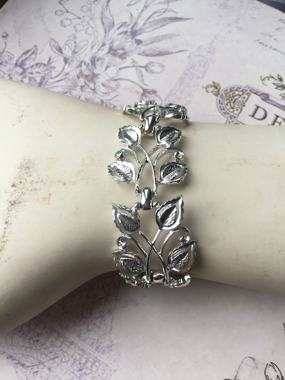 Vintage Silver Tone Leaf Bracelet, Estate Jewelry,