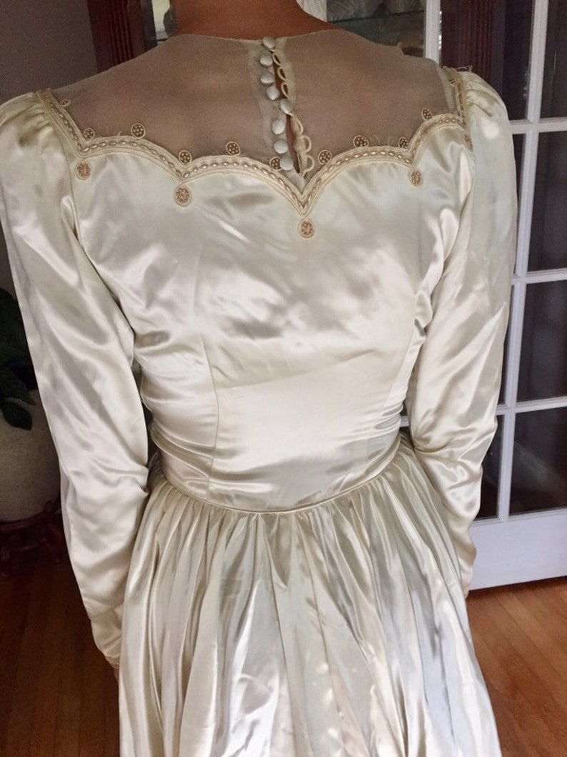 Antique Satin Wedding Gown Vintage Beaded 1940s Bridal Gown - Etsy
