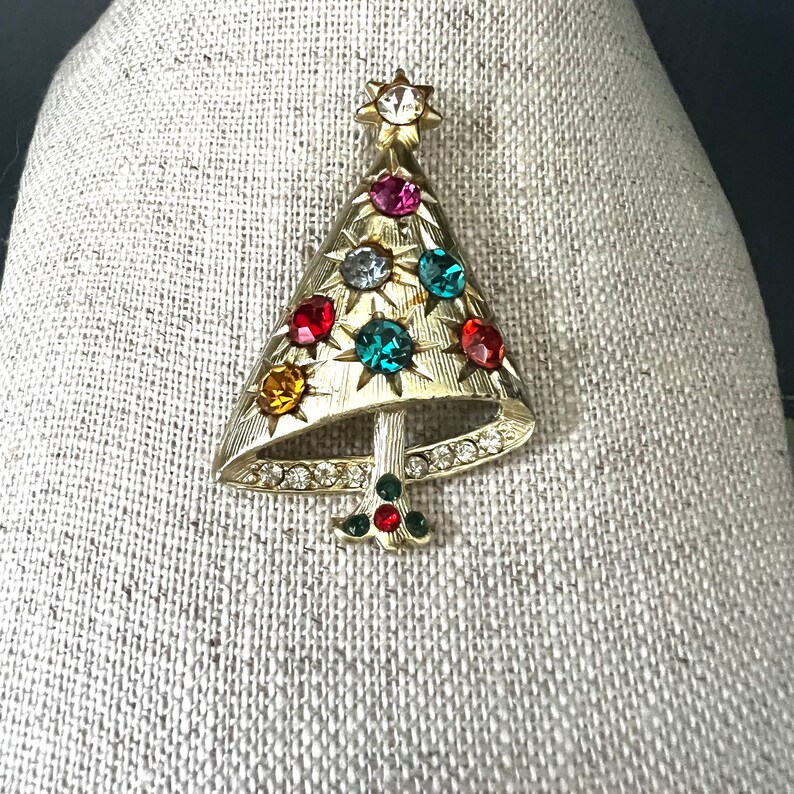 Vintage Mod Christmas Tree Pin, Multi Color, Book Piece, 1960s Holiday Brooches, Unsigned Mylu image 2