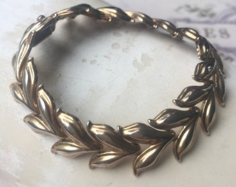 Vintage Trifari 1930s Leaf Bracelet, Estate Jewelry